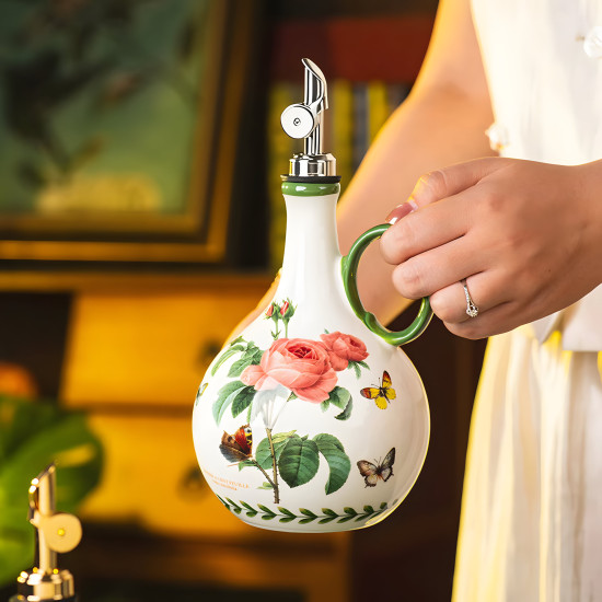 Porcelain Oil Dispenser